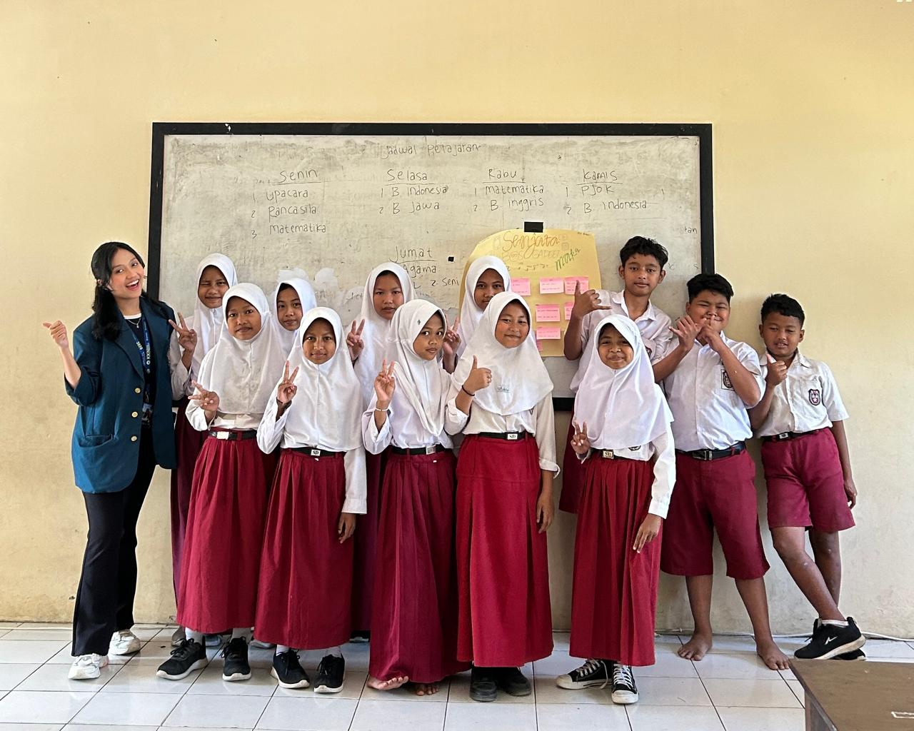 Mahasiswa KKN UNDIP Ajak Siswa SDN 1 Bengle Belajar dari Tokoh Bangsa untuk Cegah Kenakalan Remaja Sejak Dini